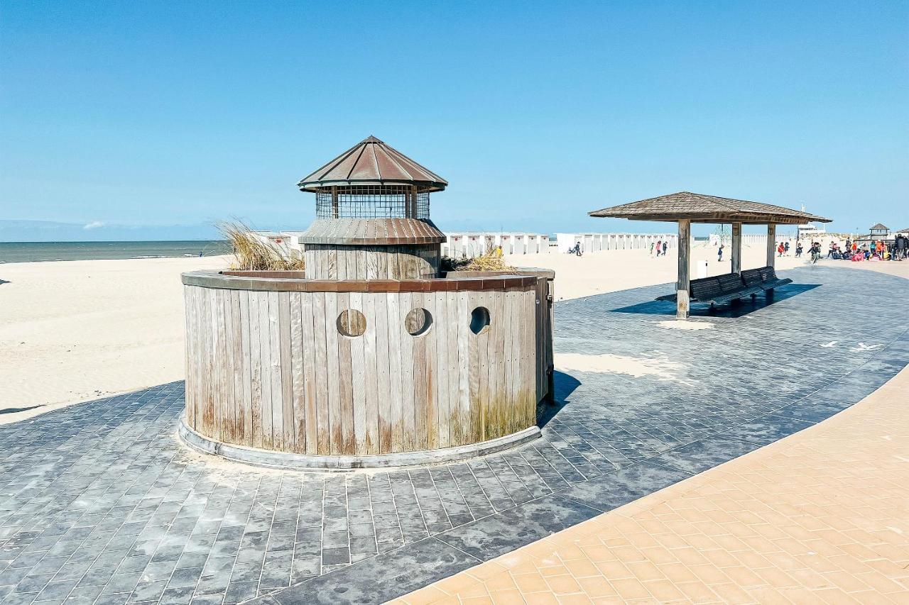 Holiday Suites Nieuwpoort Bagian luar foto