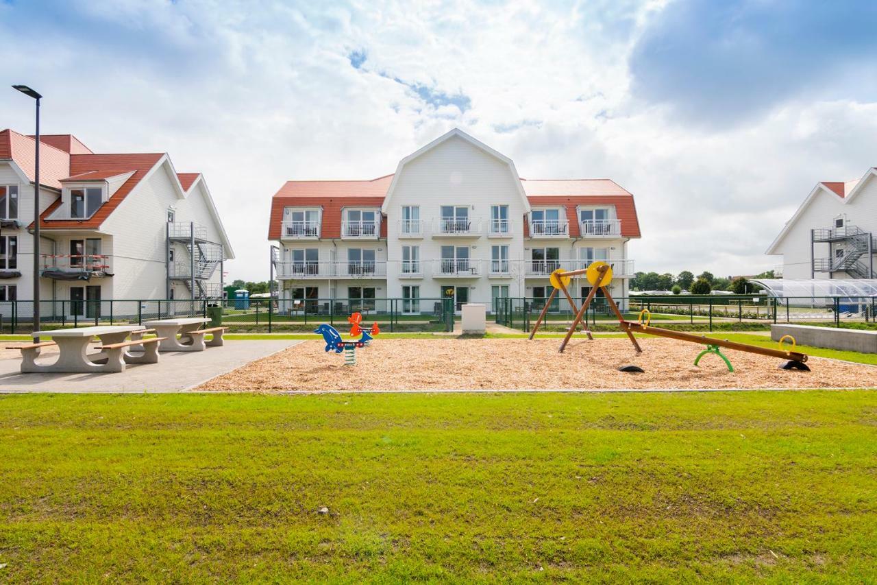 Holiday Suites Nieuwpoort Bagian luar foto